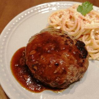 肉汁逃げない！肉汁ジュワ〜なハンバーグ